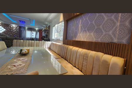 Casa à venda com 190m², 3 quartos e 6 vagas