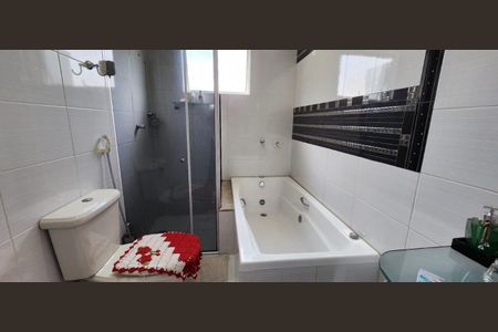 Casa à venda com 190m², 3 quartos e 6 vagas