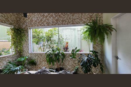 Casa à venda com 190m², 3 quartos e 6 vagas