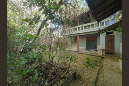 Casa de condomínio à venda com 436m², 4 quartos e 2 vagas