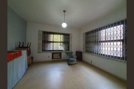 Casa de condomínio à venda com 436m², 4 quartos e 2 vagas