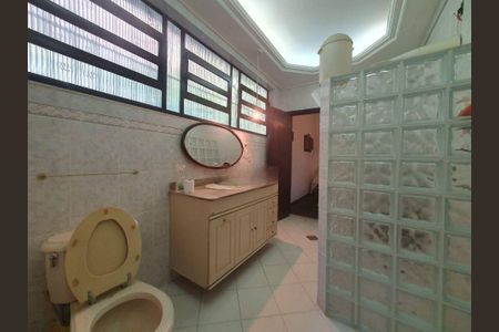 Casa de condomínio à venda com 436m², 4 quartos e 2 vagas