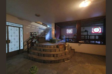 Casa de condomínio à venda com 436m², 4 quartos e 2 vagas