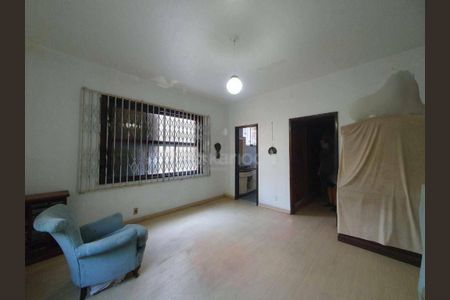 Casa de condomínio à venda com 436m², 4 quartos e 2 vagas