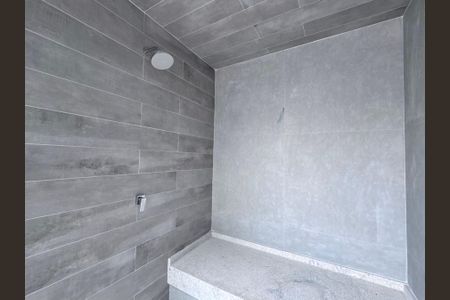 Casa de condomínio à venda com 510m², 5 quartos e 2 vagas Casa de condomínio à venda com 510m², 5 quartos e 2 vagasÁrea Externa