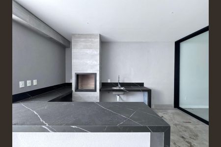 Casa de condomínio à venda com 510m², 5 quartos e 2 vagas Casa de condomínio à venda com 510m², 5 quartos e 2 vagasÁrea Externa