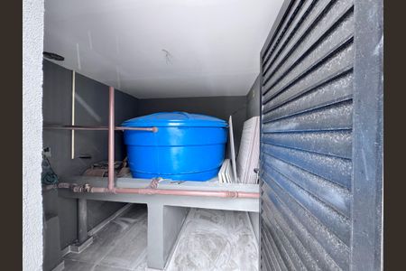 Casa de condomínio à venda com 510m², 5 quartos e 2 vagas Casa de condomínio à venda com 510m², 5 quartos e 2 vagasTerraço - Compartimento