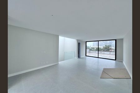 Sala 2 de casa de condomínio à venda com 5 quartos, 510m² em Barra da Tijuca, Rio de Janeiro