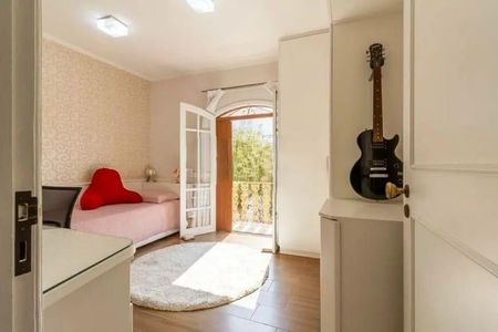 Casa à venda com 366m², 4 quartos e 6 vagas