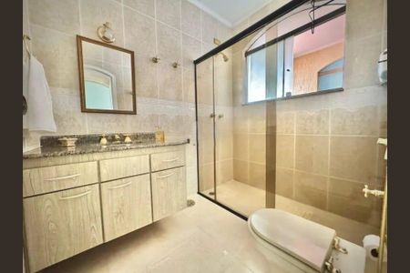 Casa à venda com 366m², 4 quartos e 6 vagas