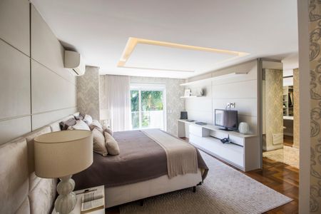 Casa à venda com 451m², 4 quartos e 2 vagasSuíte 1