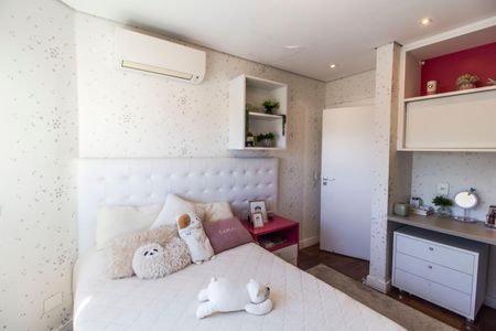 Casa à venda com 451m², 4 quartos e 2 vagasSuíte 4