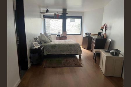 Casa à venda com 600m², 4 quartos e 6 vagas