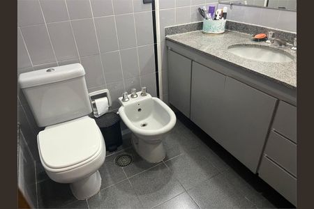 Casa à venda com 600m², 4 quartos e 6 vagas