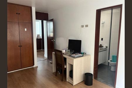 Casa à venda com 600m², 4 quartos e 6 vagas