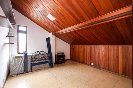 Casa à venda com 5 quartos, 500m² em São Francisco, Niterói