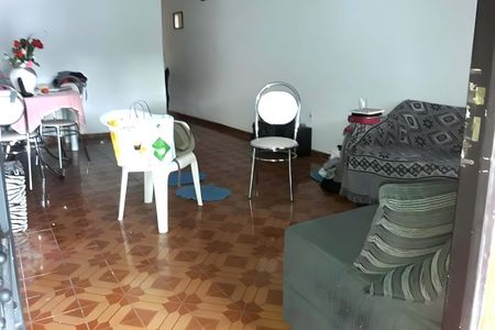 Casa à venda com 110m², 2 quartos e 1 vaga