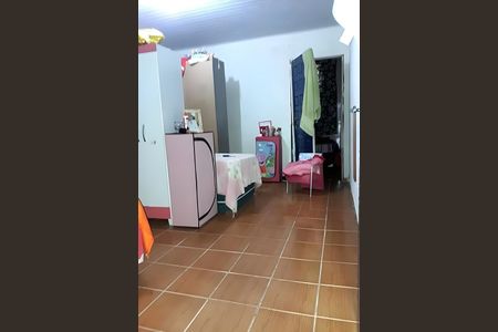 Casa à venda com 110m², 2 quartos e 1 vaga