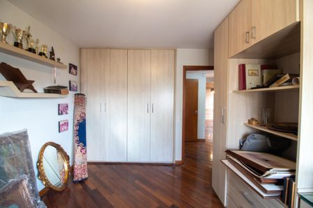 Apartamento para alugar com 207m², 3 quartos e 2 vagasQuarto 1