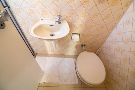 Apartamento para alugar com 207m², 3 quartos e 2 vagasBanheiro de Serviço