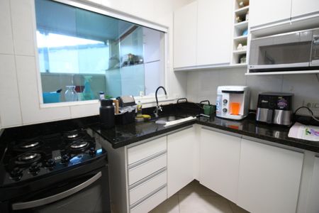 Casa à venda com 170m², 3 quartos e 3 vagasCozinha
