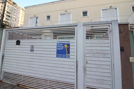 Casa à venda com 170m², 3 quartos e 3 vagasFachada