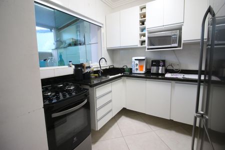 Casa à venda com 170m², 3 quartos e 3 vagasCozinha