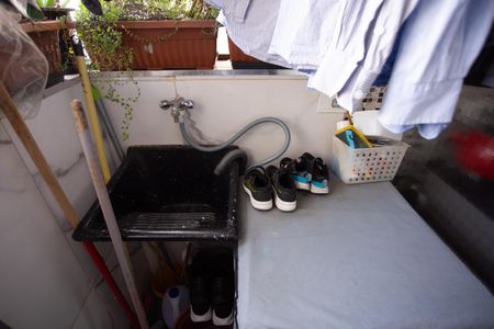 Apartamento à venda com 58m², 2 quartos e 1 vagaÁrea de Serviço