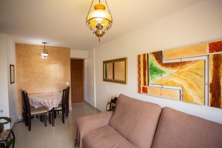Apartamento à venda com 58m², 2 quartos e 1 vagaSala