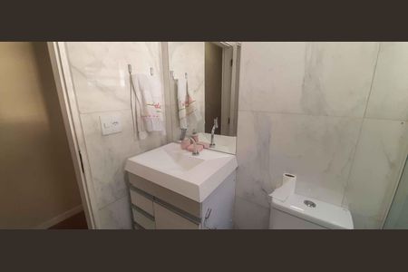 Casa à venda com 150m², 3 quartos e 2 vagasBanheiro Social