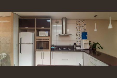 Casa à venda com 150m², 3 quartos e 2 vagasCozinha