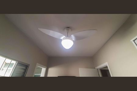 Casa à venda com 150m², 3 quartos e 2 vagasSuíte 2