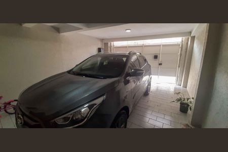 Casa à venda com 150m², 3 quartos e 2 vagasGaragem