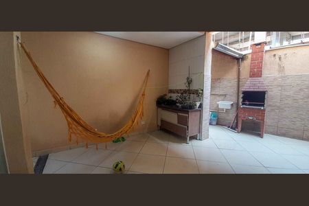 Casa à venda com 150m², 3 quartos e 2 vagasQuintal