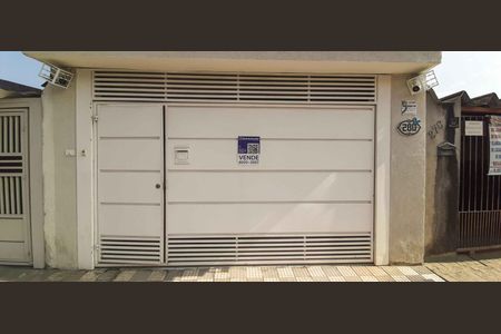 Casa à venda com 150m², 3 quartos e 2 vagasPlaca