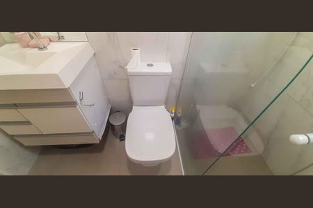 Casa à venda com 150m², 3 quartos e 2 vagasBanheiro Social