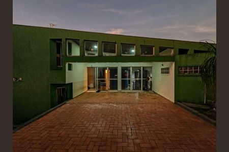 Casa à venda com 346m², 4 quartos e 4 vagas