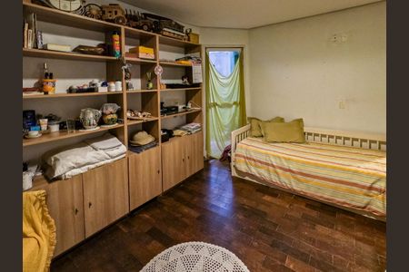 Casa à venda com 346m², 4 quartos e 4 vagas