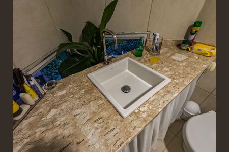 Casa à venda com 346m², 4 quartos e 4 vagas