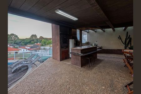 Casa à venda com 346m², 4 quartos e 4 vagas