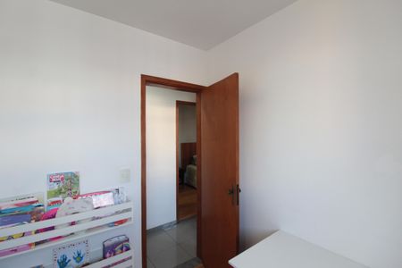 Apartamento à venda com 150m², 3 quartos e 2 vagasQuarto 2