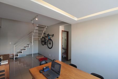 Apartamento à venda com 150m², 3 quartos e 2 vagasSala