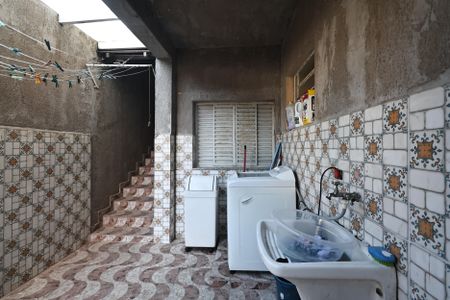 Casa à venda com 231m², 3 quartos e 2 vagasLavanderia