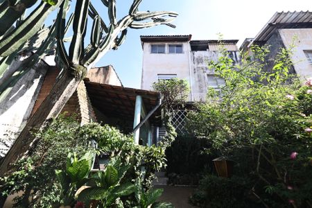Casa à venda com 231m², 3 quartos e 2 vagasjardim/ quintal