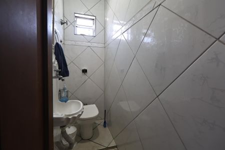 Casa à venda com 231m², 3 quartos e 2 vagasLavabo