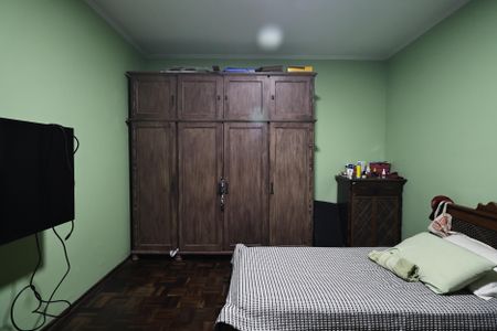 Casa à venda com 231m², 3 quartos e 2 vagasQuarto 1