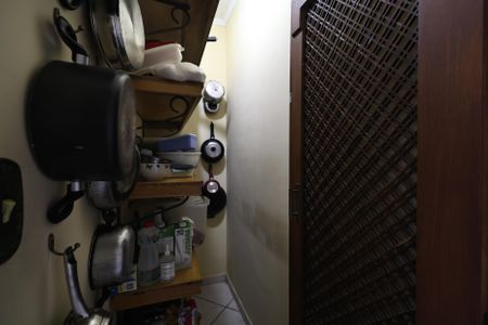 Casa à venda com 231m², 3 quartos e 2 vagasDespensa