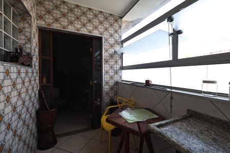 Casa à venda com 231m², 3 quartos e 2 vagasÁrea gourmet