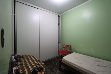 Casa à venda com 231m², 3 quartos e 2 vagasQuarto 2