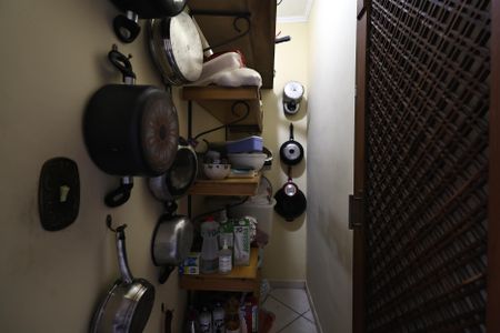 Casa à venda com 231m², 3 quartos e 2 vagasDespensa